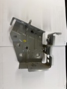 Renault Master IV prawe mocowanie ślizg wspornik błotnika 631429931R