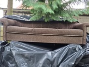 Kanapa na trzy osoby do siedzenia