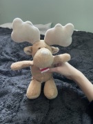 Uroczy pluszowy Łoś „Leo” miękka maskotka przytulanka