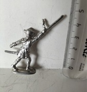 Stary metalowy żołnierzyk z lat 50-60