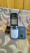 Telefon bezprzewodowy, stacjonarny Panasonic.
