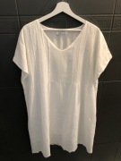 Sukienka haftowan , bawełniana roz. 44/46