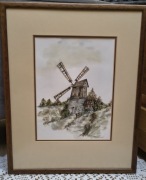 Obraz akwarela w ramie – pejzaż wiejski z wiatrakiem, sygnowany