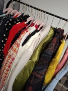 Worek swetrów damskich