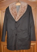 Kożuch z PRL z naturalnym futrem Kurów Lubelski