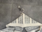 Szalik Icewear wełniany z kapturem