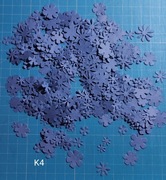 SCRAPKI KRAKÓW kwiatuszki 50 elem. granatowe (K4)