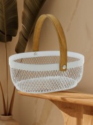 Metalowy koszyk biały drewniana rączka Wielkanoc 20 cm Nowy