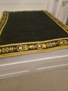 Nowy koc, pled Versace