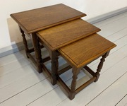 KOMPLET 3 STOLIKÓW TROJAKI DĄB  TRANSPORT CAŁA POLSKA