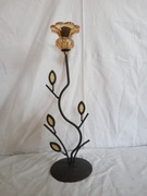 Stary metalowy świecznik