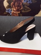 Sandałki na obcasie