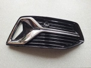 Kratka prawa zderzaka Audi A6 C8 4K0807648D