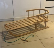 Drewniane sanki z oparciem nowe