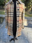 Burberry płaszcz beżowy 100% wełna 