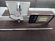 Lampa uliczna z panelem słonecznym. Vogler.