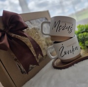 ELEGANCKI ZESTAW 2 KUBKÓW KOMPLET PREZENTOWY DLA ŻONY MĘŻA