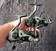 Zestaw 2 nowych kołowrotków w rozmiarze 4000