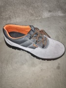 Sprzedam buty robocze rozmiar 44 