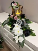 Kompozycja na grób z lampionem, drewno 