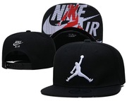 CZAPKA SNAPBACK JORDAN AIR CZARNA