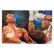 ANTHONY JOSHUA autograf na zdjęciu - ali boks kliczko