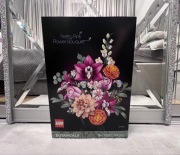 LEGO Botanicals 10342 Piękny bukiet różowych kwiatów