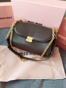 Torebka w najmodniejszym kolorze.