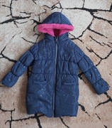 Kurtka zimowa dla dziewczynki w rozmiarze 110. Stan bardzo dobry. Cena 20zł