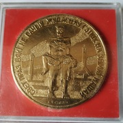 Medal poświęcony Khatyniowi z 1987 roku