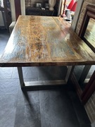 Duży stół industrialny 