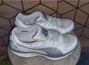 Buty adidasy Puma białe bujane fitness 37,5