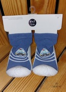 Skarpetki z gumową podeszwą - rozmiar 22