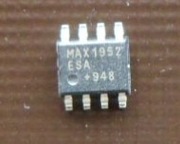 MAX1952ESA+  PWM Step-Down DC-to-DC Regulator