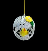 Zawieszka ozdoba okno szydełkowa jajko 10cm (Z147)