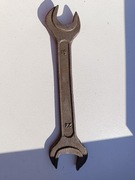 Stary klucz płaski 19 x 22 mm