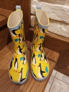 Kalosze, pingwinki, rozm 31,wkladka 21 cm. Nowe