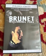 Brunet wieczorową porą