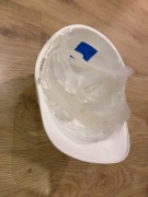 Kask budowlany porządny z atestem