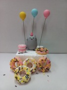Zestaw Figurka na tort Pusheen z donutem
