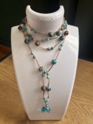 Naszyjnik robiony na szydełku