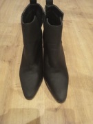 Buty damskie na obcasie VRS r.40