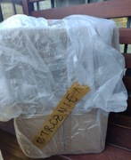 Karton pudło z produktami do dalszej odsprzedaży miks box