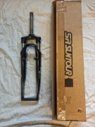 sr suntour Amortyzator CR85-E25 28" skok 63mm 1-1/8" 18cm GWINT, piwoty,