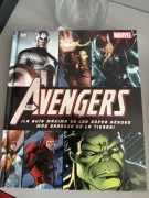 Avengers: Ila guia maxima de los super heroes mas grandes de la tierra