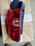 Lampa Colt lift lewy tył uszkodzona