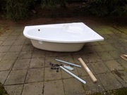 Wanna narożna  MADURA 170x110 plus stelaż