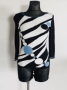 Jak nowy sweterek Escada, roz. S