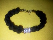 Czarna bransoletka ze sznurka - makrama 