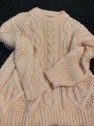 Butikowy sweter oversize kremowy ciepły 